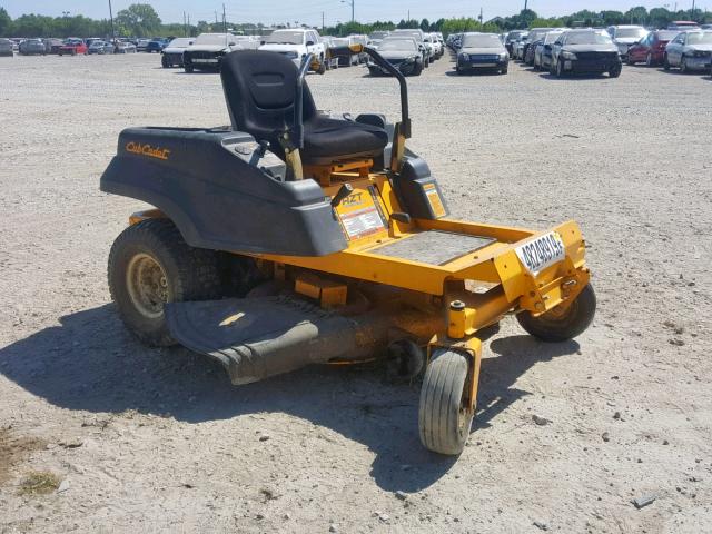 1C231H10221 - 2000 CUB LAWN MOWER YELLOW photo 1