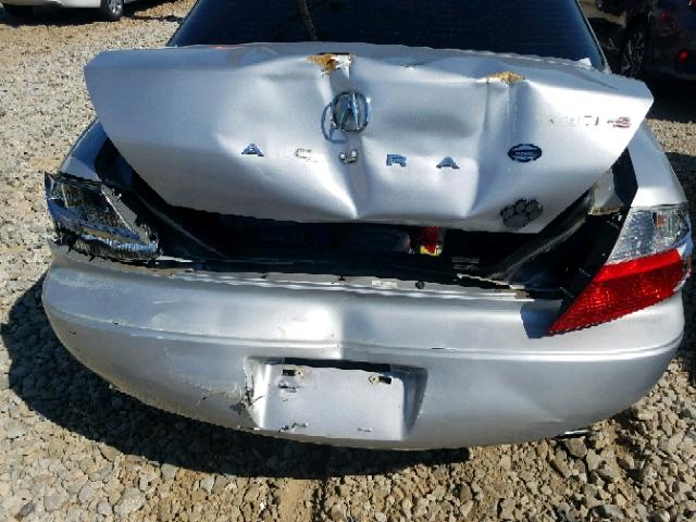 19UYA41643A009505 - 2003 ACURA 3.2CL TYPE SILVER photo 9