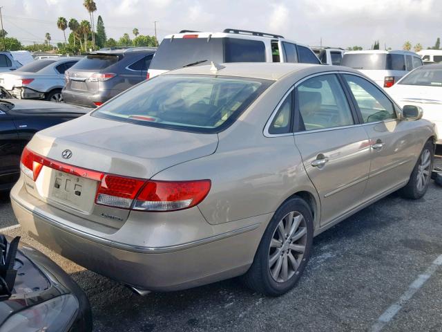 KMHFC46F39A387781 - 2009 HYUNDAI AZERA SE GOLD photo 4