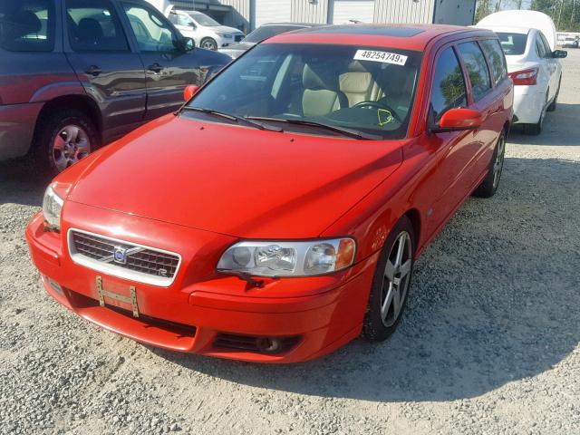 YV1SJ527952480994 - 2005 VOLVO V70 R RED photo 2