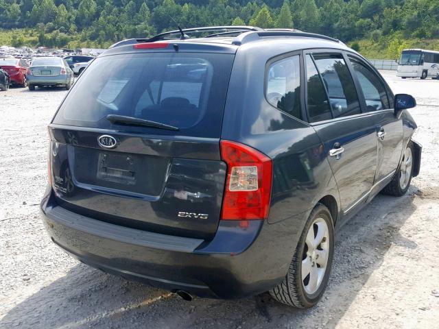 KNAFG526677097630 - 2007 KIA RONDO LX GRAY photo 4