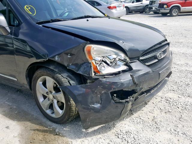 KNAFG526677097630 - 2007 KIA RONDO LX GRAY photo 9