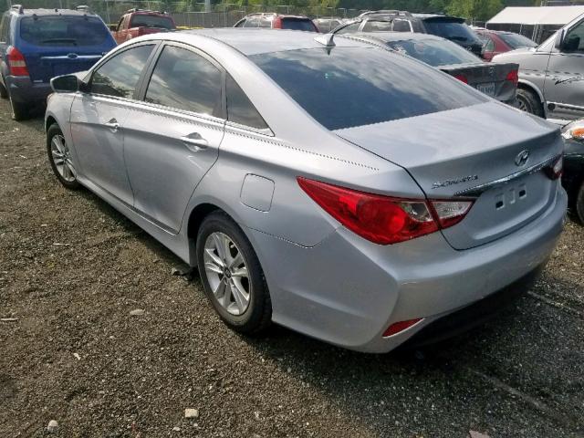 5NPEB4AC0EH942396 - 2014 HYUNDAI SONATA GLS SILVER photo 3