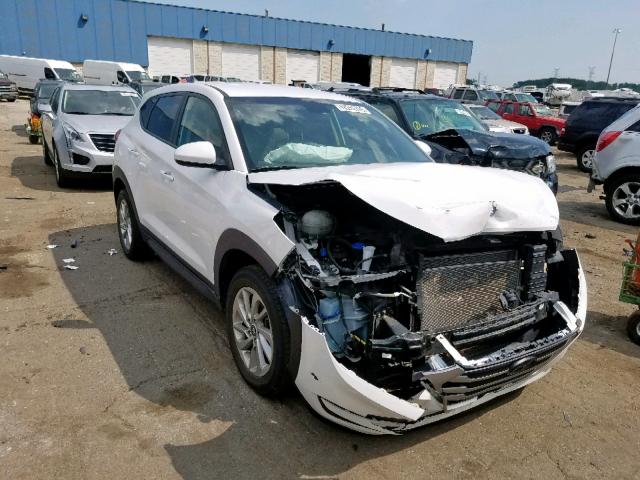 KM8J23A49HU303327 - 2017 HYUNDAI TUCSON SE WHITE photo 1