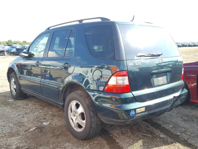 4JGAB54E62A361033 - 2002 MERCEDES-BENZ ML 320 GREEN photo 3