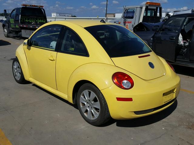 3VWPW31C58M502001 - 2008 VOLKSWAGEN NEW BEETLE YELLOW photo 3