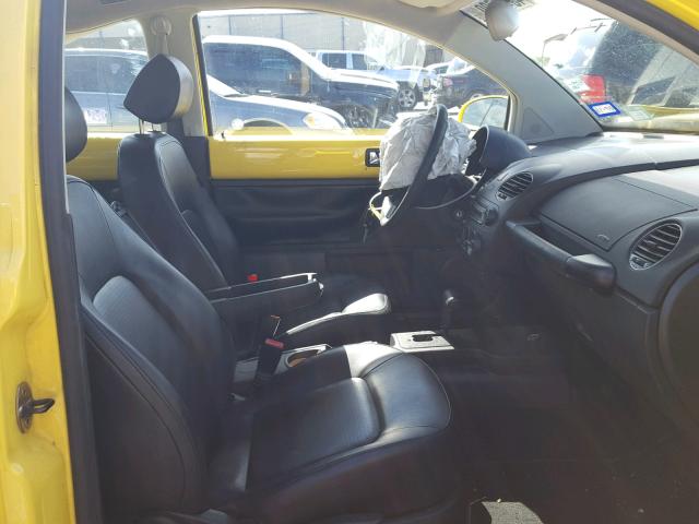 3VWPW31C58M502001 - 2008 VOLKSWAGEN NEW BEETLE YELLOW photo 5