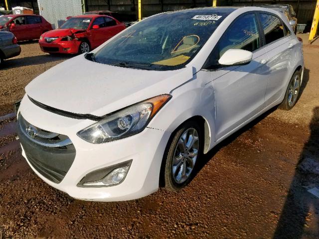 KMHD35LEXDU149135 - 2013 HYUNDAI ELANTRA GT WHITE photo 2