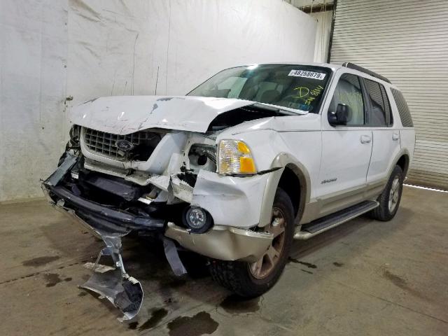 1FMDU74W75UB04008 - 2005 FORD EXPLORER E WHITE photo 2