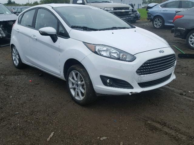 3FADP4EJ3GM157833 - 2016 FORD FIESTA SE WHITE photo 1