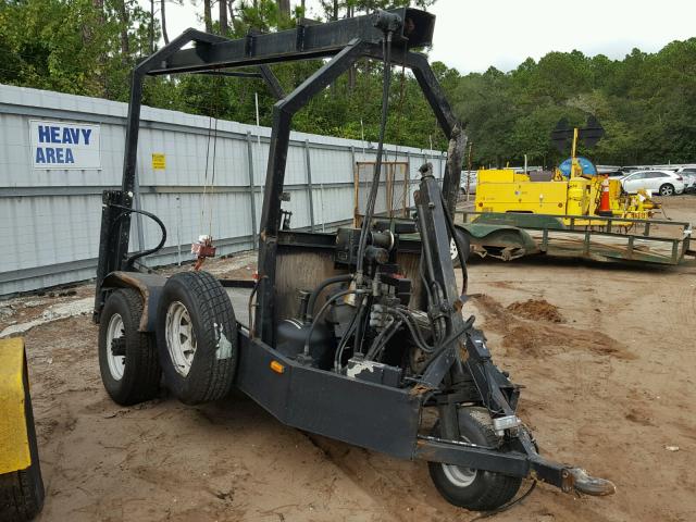 1L923151068177716 - 2006 UTILITY TRAILER BLACK photo 1