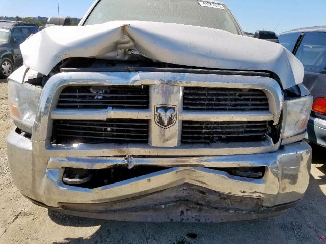 3D73Y3CL0BG517980 - 2011 DODGE RAM 3500 SILVER photo 9