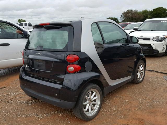 WMEEJ31X29K259558 - 2009 SMART FORTWO PUR SILVER photo 4