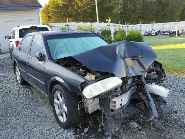 JN1CA31A61T108208 - 2001 NISSAN MAXIMA GXE GRAY photo 1