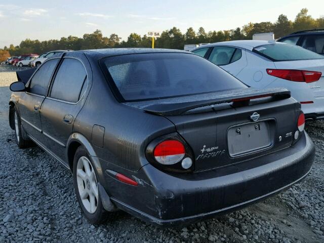 JN1CA31A61T108208 - 2001 NISSAN MAXIMA GXE GRAY photo 3