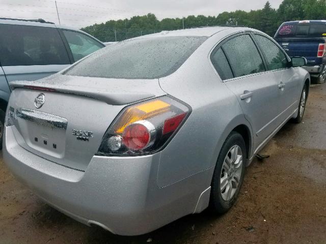 1N4BL2AP8CC256368 - 2012 NISSAN ALTIMA SR SILVER photo 4