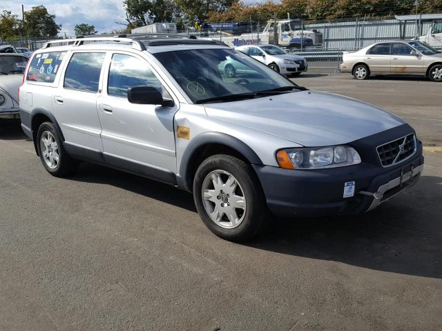 YV4SZ592761225127 - 2006 VOLVO XC70 SILVER photo 1