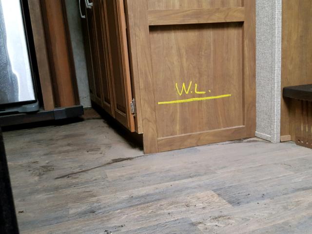 4YDF36124G4702262 - 2016 TRAV TRAILER TAN photo 9