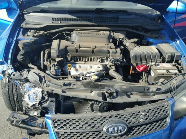 KNAFE162175005695 - 2007 KIA SPECTRA5 S BLUE photo 7