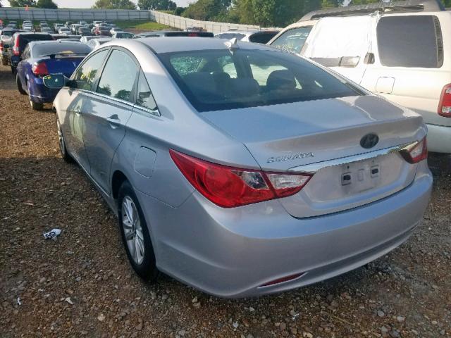 5NPEB4AC7DH779857 - 2013 HYUNDAI SONATA GLS SILVER photo 3