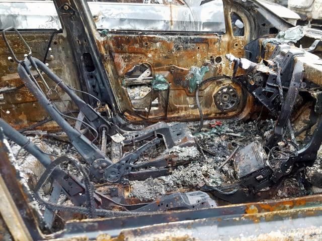 1G8AG52F55Z136863 - 2005 SATURN ION LEVEL SILVER photo 5