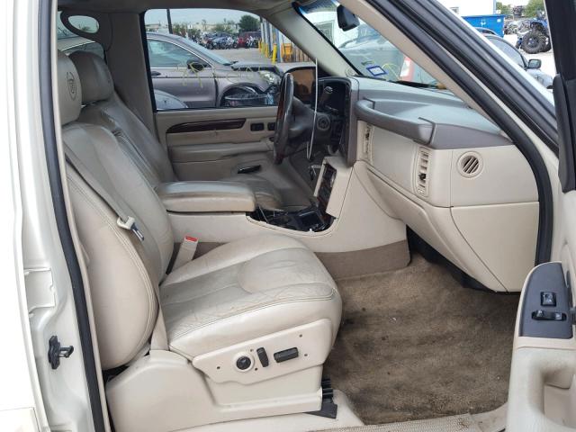 3GYFK66N93G213677 - 2003 CADILLAC ESCALADE E WHITE photo 5