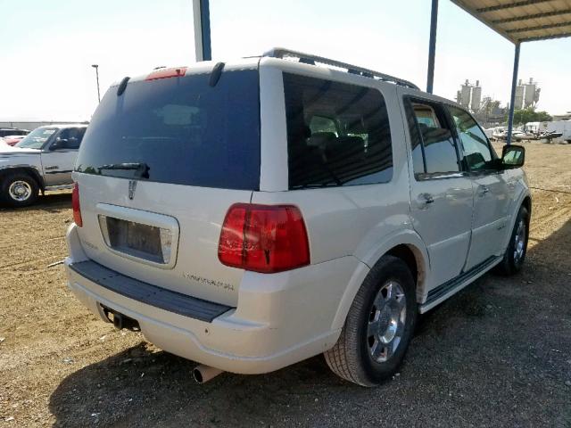 5LMFU27536LJ23609 - 2006 LINCOLN NAVIGATOR WHITE photo 4