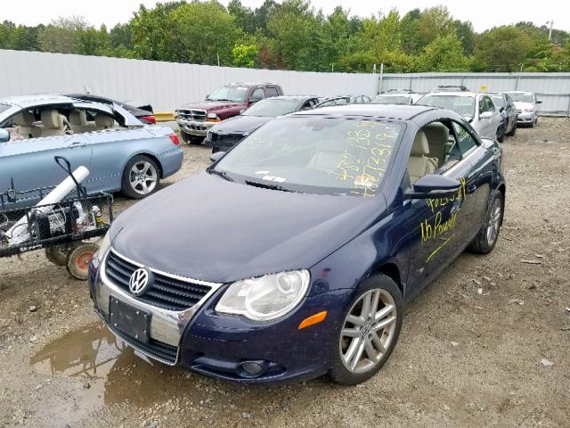 WVWFA71F99V010609 - 2009 VOLKSWAGEN EOS LUX 蓝色 照片 2