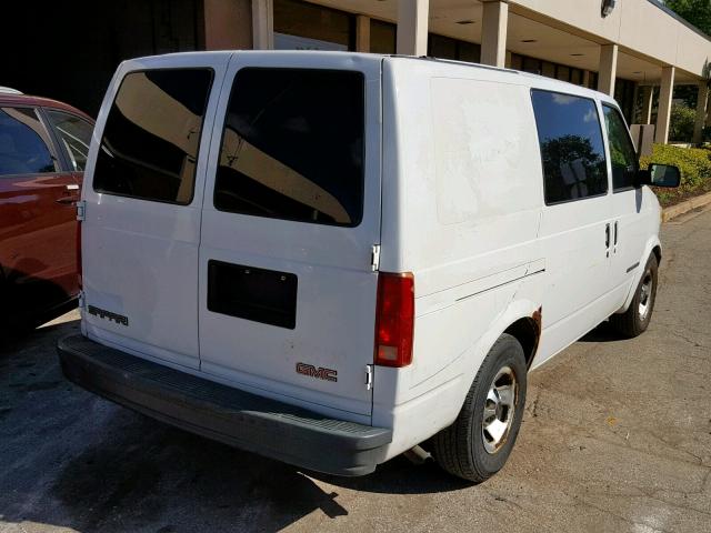 1GTDL19WX1B503661 - 2001 GMC SAFARI XT WHITE photo 4