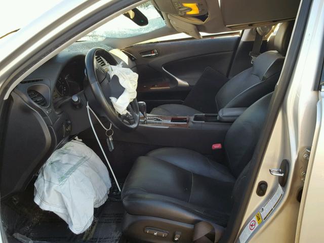 JTHBK262472047584 - 2007 LEXUS IS 250 SILVER photo 5