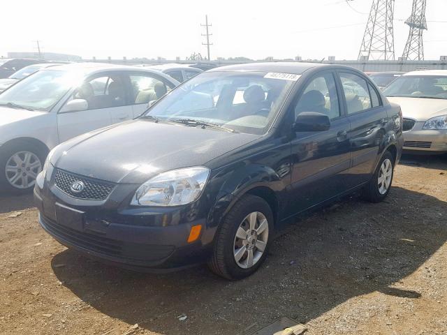 KNADE123966129356 - 2006 KIA RIO BLACK photo 2