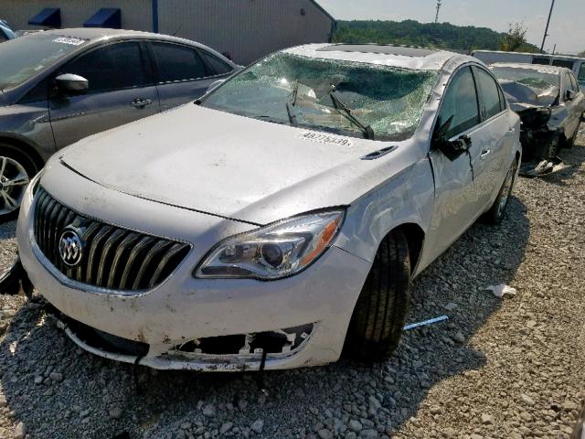 2G4GS5GX8G9177805 - 2016 BUICK REGAL PREM WHITE photo 2