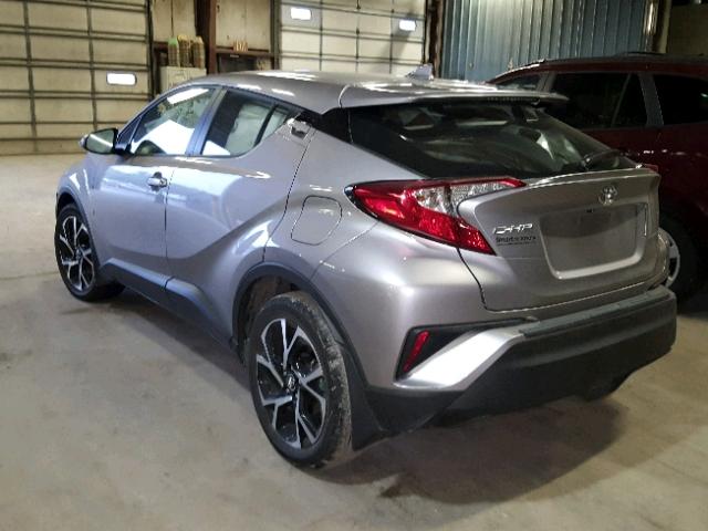 NMTKHMBX0JR006395 - 2018 TOYOTA C-HR XLE SILVER photo 3