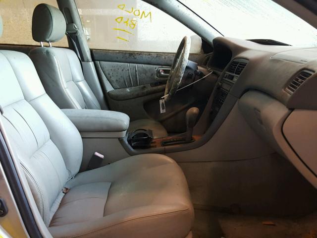 JT8BF28GXX0216709 - 1999 LEXUS ES 300 GRAY photo 5