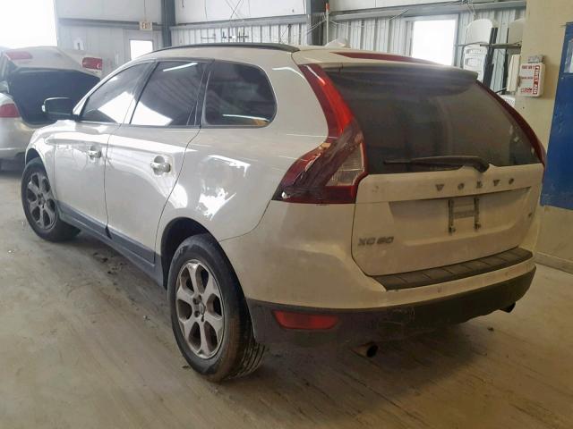 YV4982DL8A2108868 - 2010 VOLVO XC60 3.2 WHITE photo 3