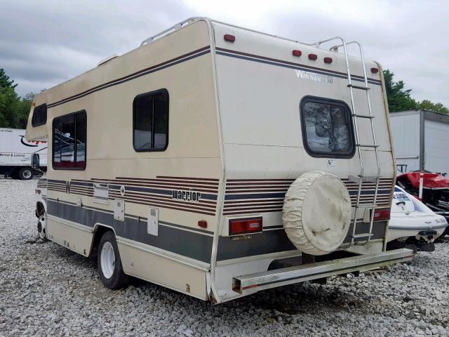 2GBJG31K2K4164717 - 1990 WINNEBAGO WARRIOR TAN photo 3