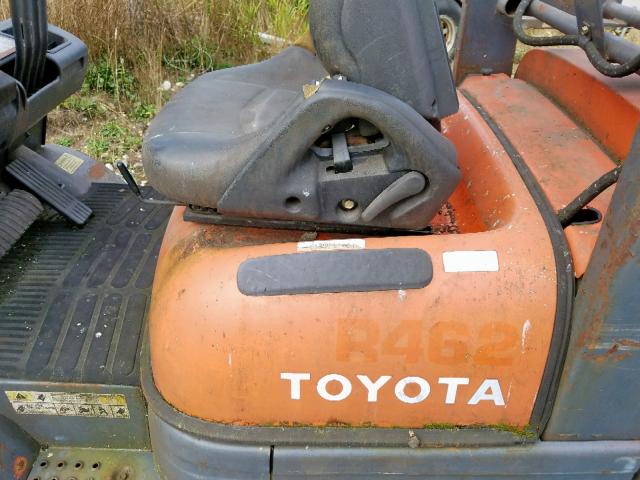 77850 - 1999 TOYOTA FORKLIFT ORANGE photo 7