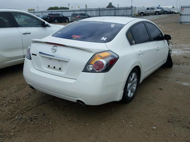 1N4BL21E39C198466 - 2009 NISSAN ALTIMA 3.5 WHITE photo 4