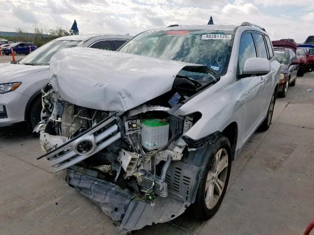 5TDYK3EH7BS042632 - 2011 TOYOTA HIGHLANDER SILVER photo 2