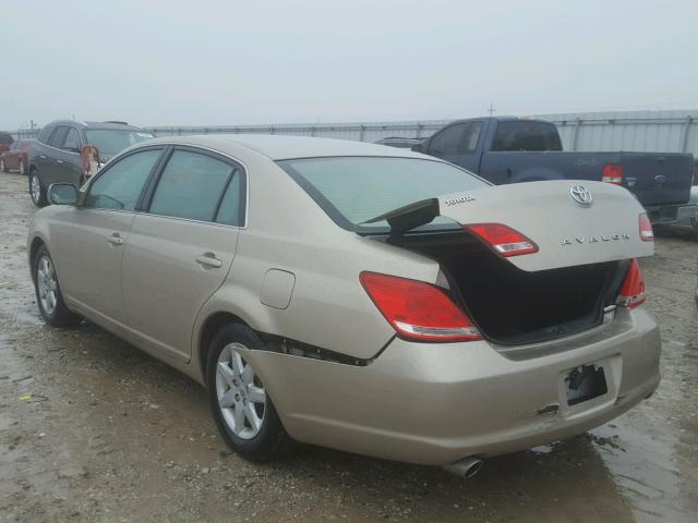 4T1BK36B45U027842 - 2005 TOYOTA AVALON XL BEIGE photo 3