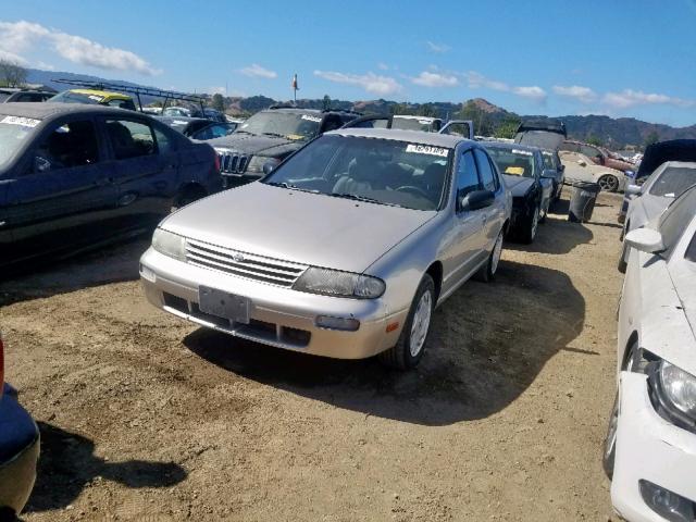 1N4BU31D1VC112737 - 1997 NISSAN ALTIMA XE BEIGE photo 2