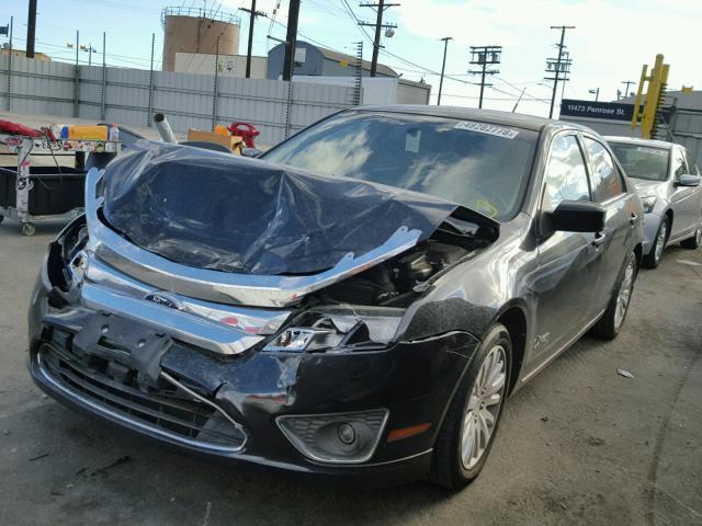 3FADP0L33BR180697 - 2011 FORD FUSION HYB BLACK photo 2