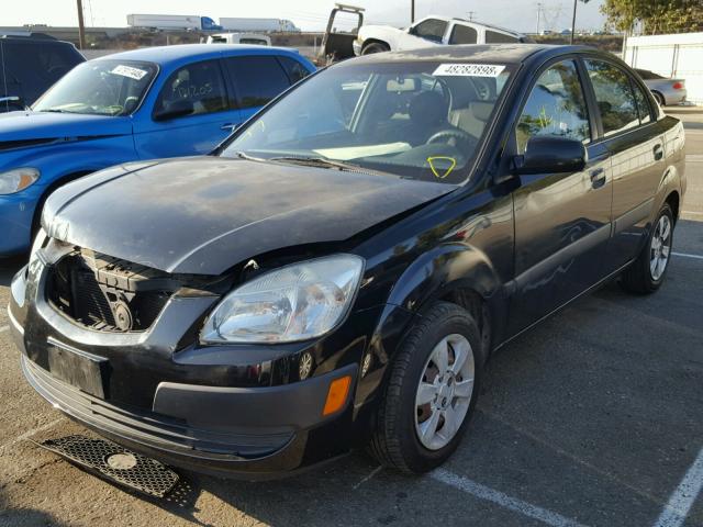 KNADE123366068330 - 2006 KIA RIO BLACK photo 2