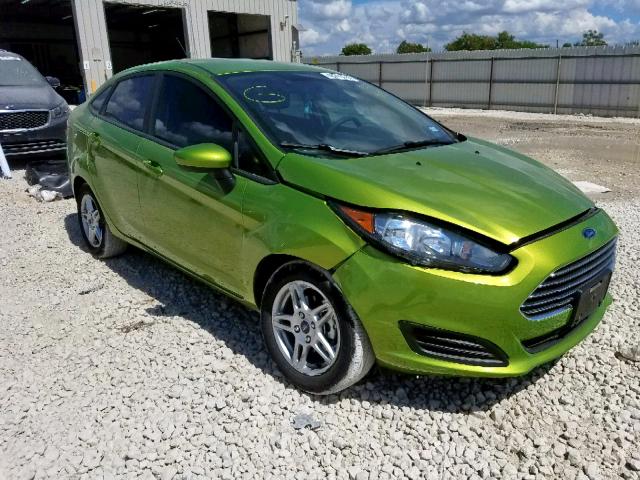 3FADP4BJ2JM121708 - 2018 FORD FIESTA SE GREEN photo 1