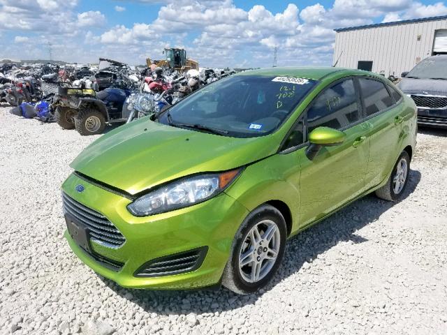 3FADP4BJ2JM121708 - 2018 FORD FIESTA SE GREEN photo 2