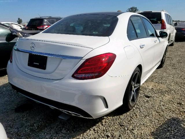 55SWF6EB1GU115707 - 2016 MERCEDES-BENZ C 450 4MAT WHITE photo 4