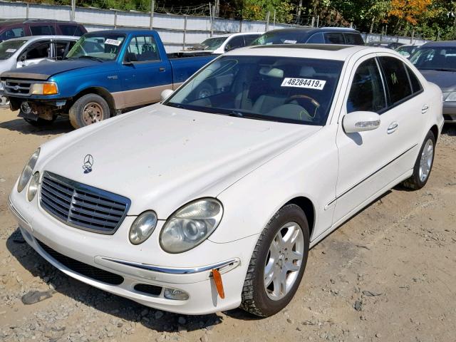 WDBUF65J94A419323 - 2004 MERCEDES-BENZ E 320 WHITE photo 2