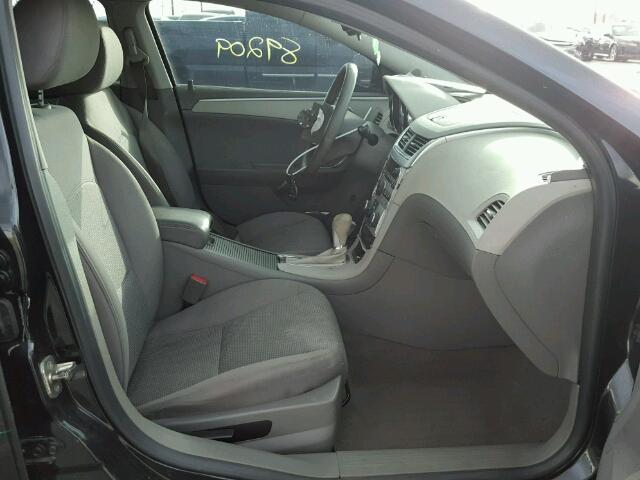 1G1ZB5E0XCF118395 - 2012 CHEVROLET MALIBU LS შავი ფოტო 5
