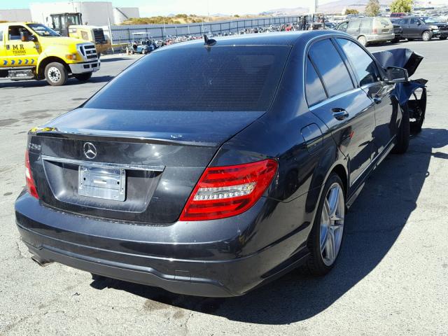 WDDGF4HB1DR254642 - 2013 MERCEDES-BENZ C 250 BLACK photo 4