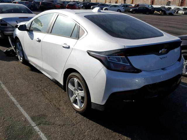 1G1RC6S52JU124672 - 2018 CHEVROLET VOLT LT WHITE photo 3